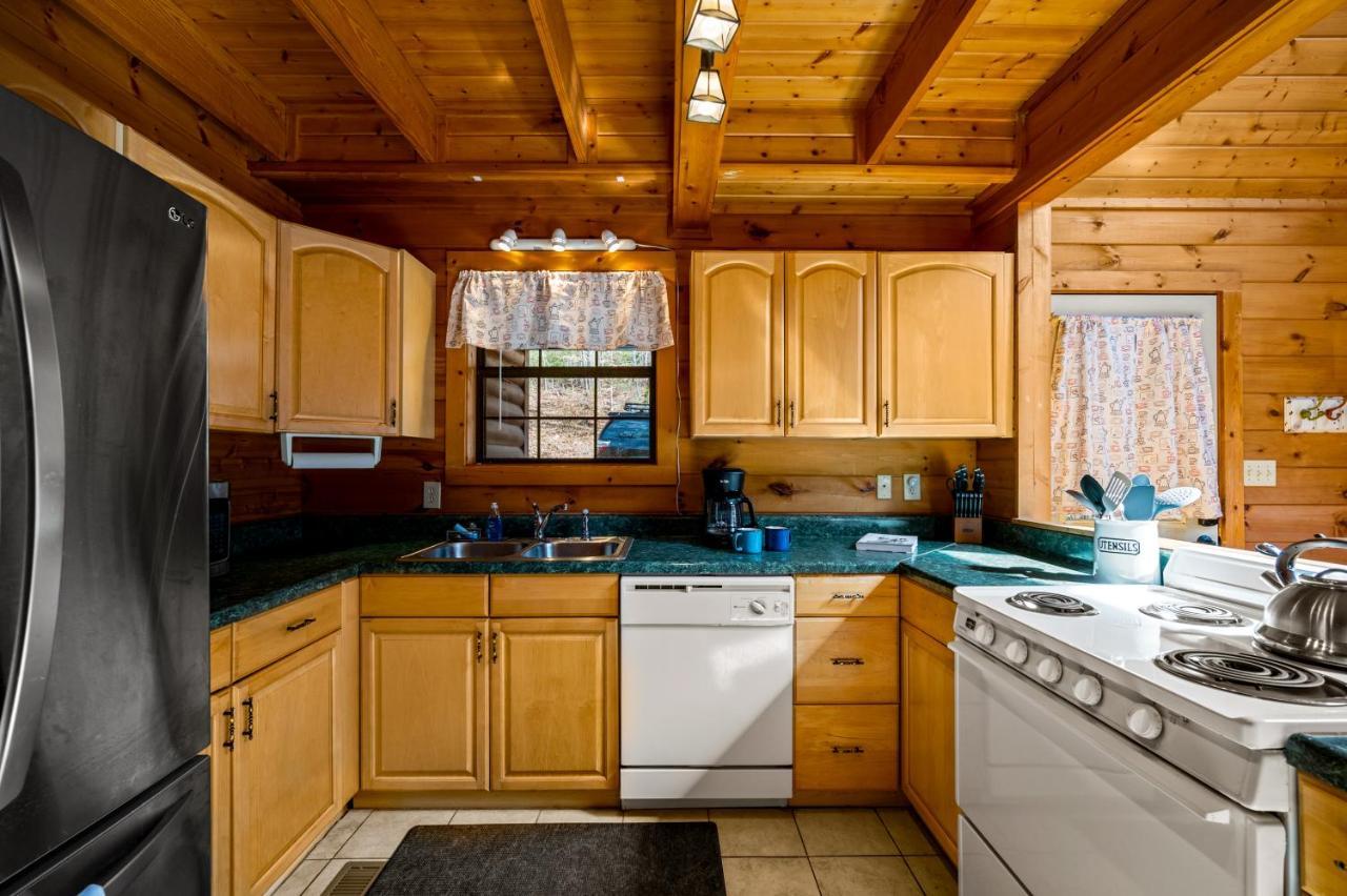 Great Smoky Mountains Cabin!, Secluded, Pet-Kid Friendly! Sevierville Luaran gambar